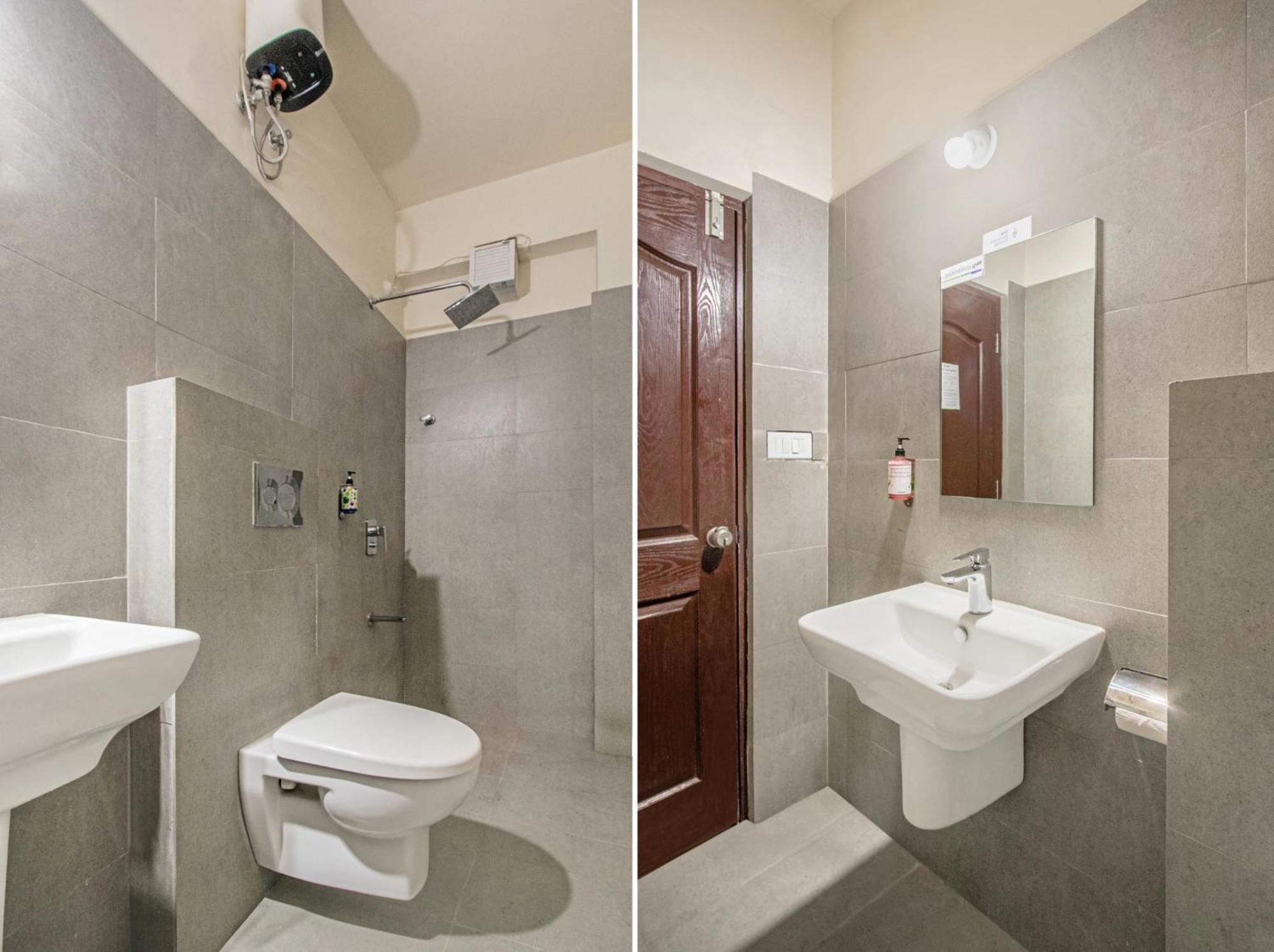 Treebo Purple Square Hotel ไฮเดอราบัด ภายนอก รูปภาพ